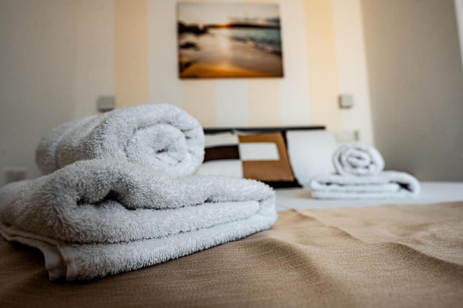 The Willows Penthouses With Jacuzzi Ghajn il-Kbira  Exterior foto